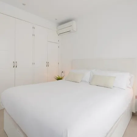 Karat Neveda Villa *